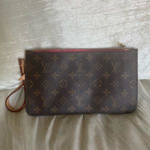 COPY - Louis Vuitton Clutch